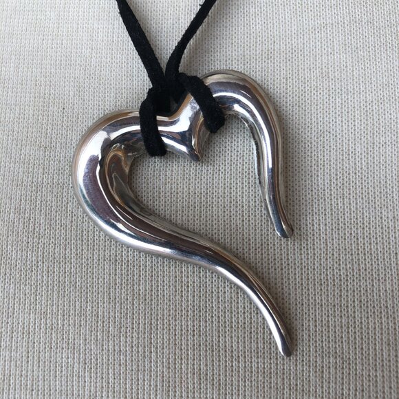 Sterling Open Free Form Asymmetric Heart Pendant on Black Suede Cord Necklace - Picture 3 of 6